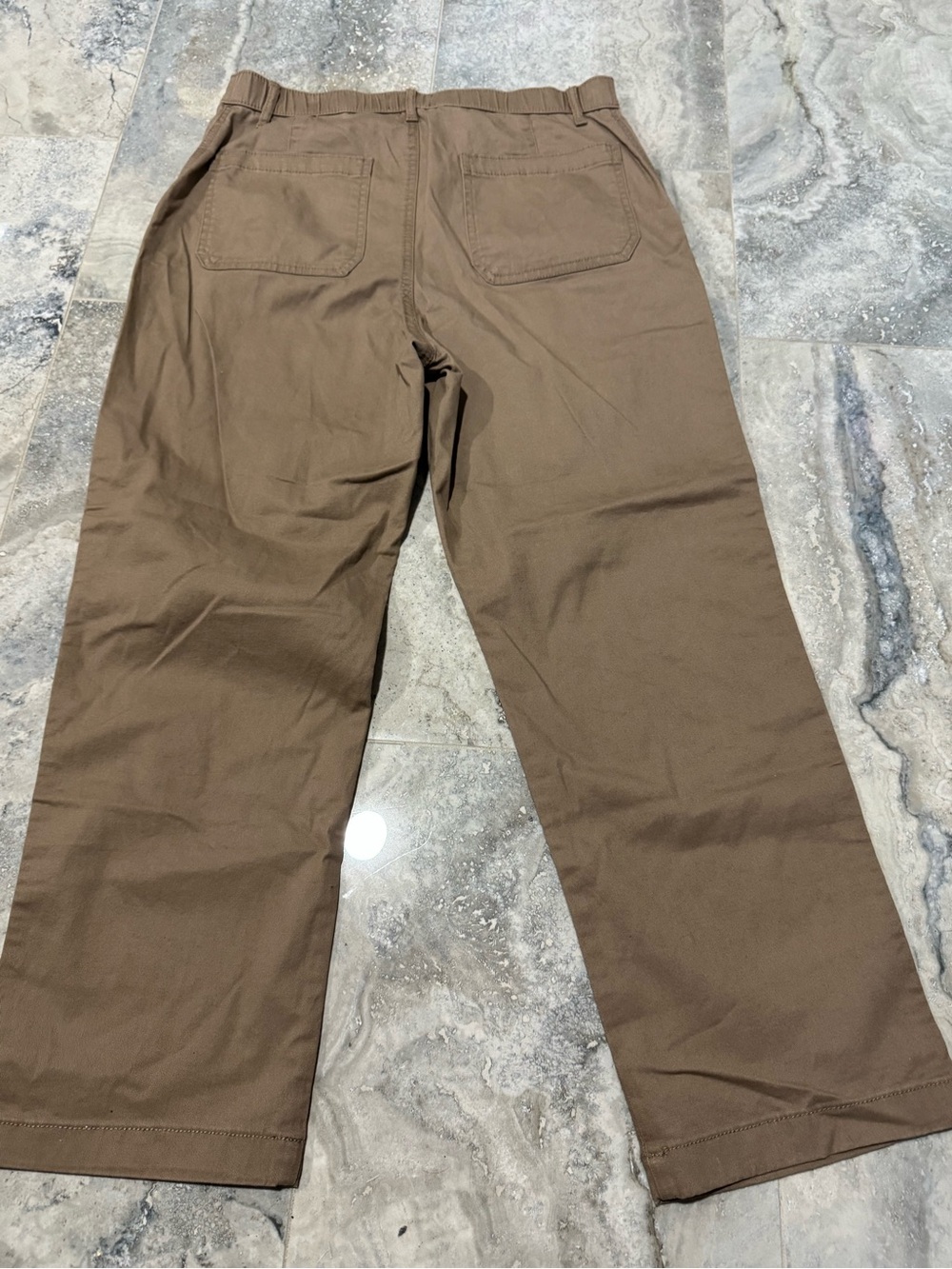 G.H. Bass & Co. Women's Cropped Straight Chinos in Brown - Picture 4 of 6